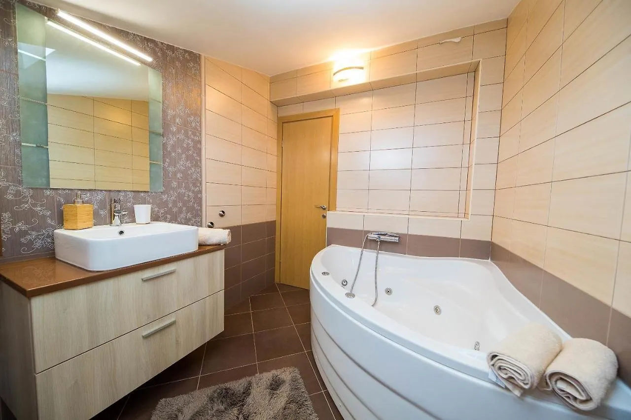 Apartment Marty Penthouse Novi Vinodolski